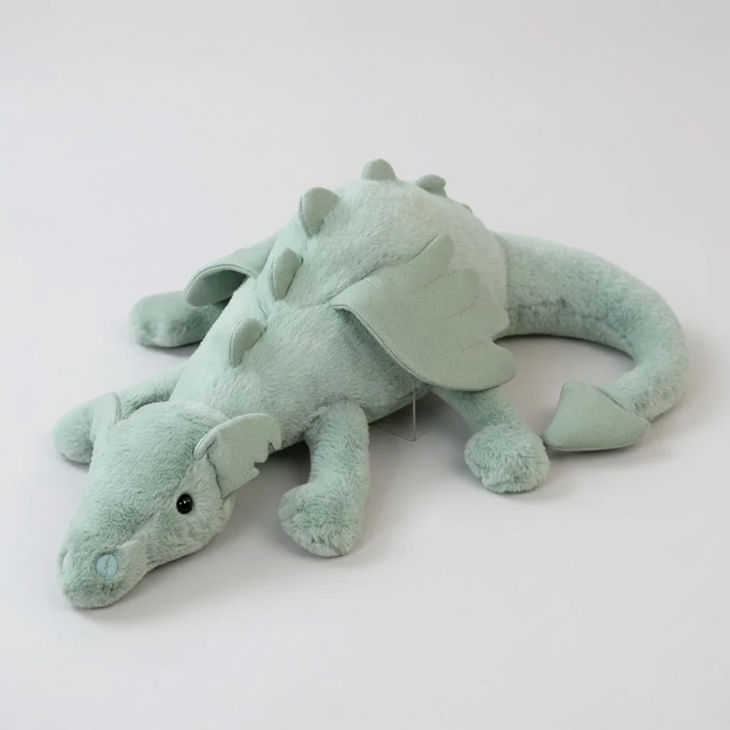 Zachte pluche draak knuffel, perfect als kinder speelgoed en kamerdecoratie. Ideaal cadeau voor fantasie spel.