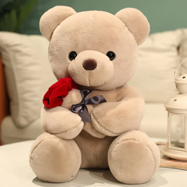 Unisex zachte teddybeer knuffel, versierd met rozen, perfect als romantisch pluche cadeau voor elke gelegenheid.