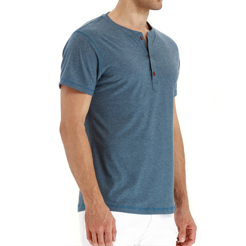 Zomers heren shirt Finn: comfortabel, stijlvol, drieknoopsluiting en korte mouwen.
