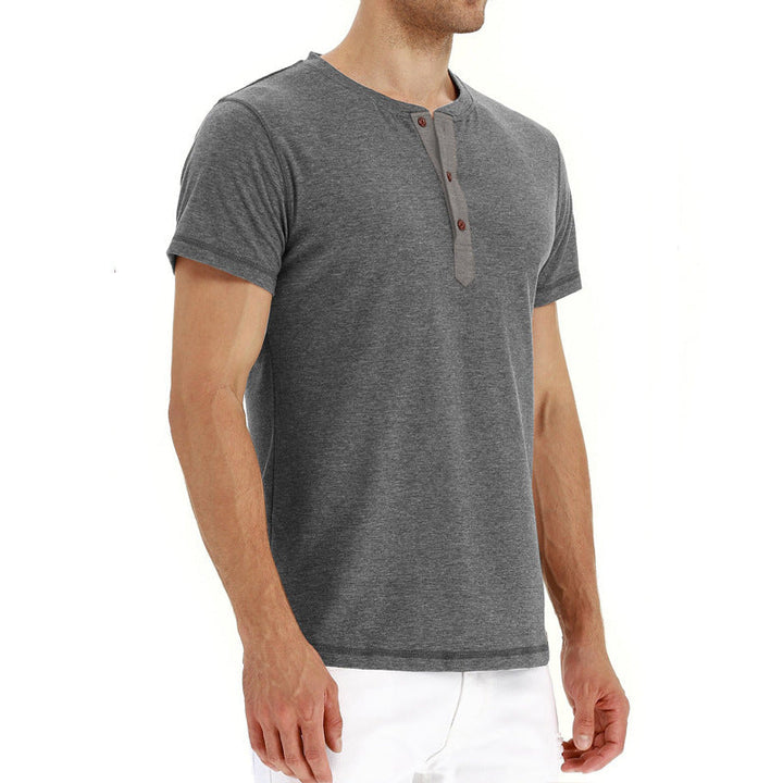 Stijlvol heren zomer t-shirt met korte mouwen en knoopsluiting, comfortabel en modieus.