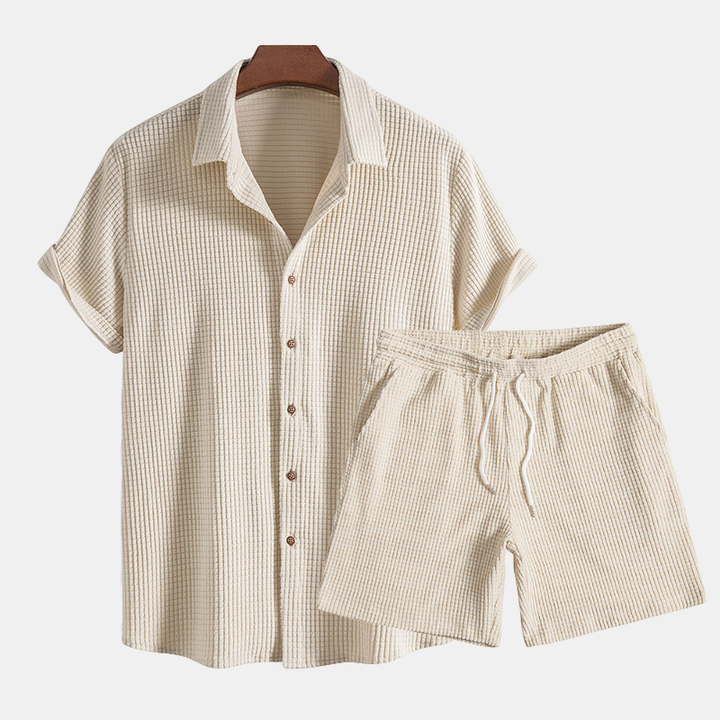 Zomerse heren loungeset 'Lenn' met wafelstructuur, comfortabel poloshirt en short voor vrije tijd.