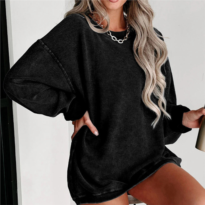 Grijs oversized crewneck sweatshirt voor dames, een comfortabele trui met relaxte pasvorm voor casual look.