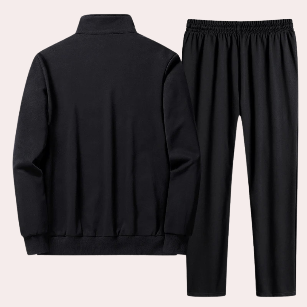 Stijlvol heren trainingspak Owen voor moeiteloos comfort, perfect voor sport of casual outfits.