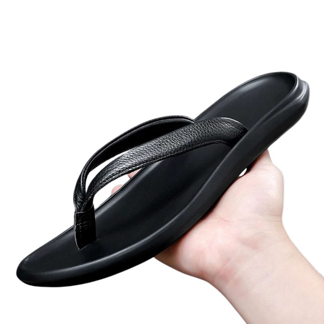 Zwarte antislip leren herenslippers 'Dario' voor ultiem zomercomfort.