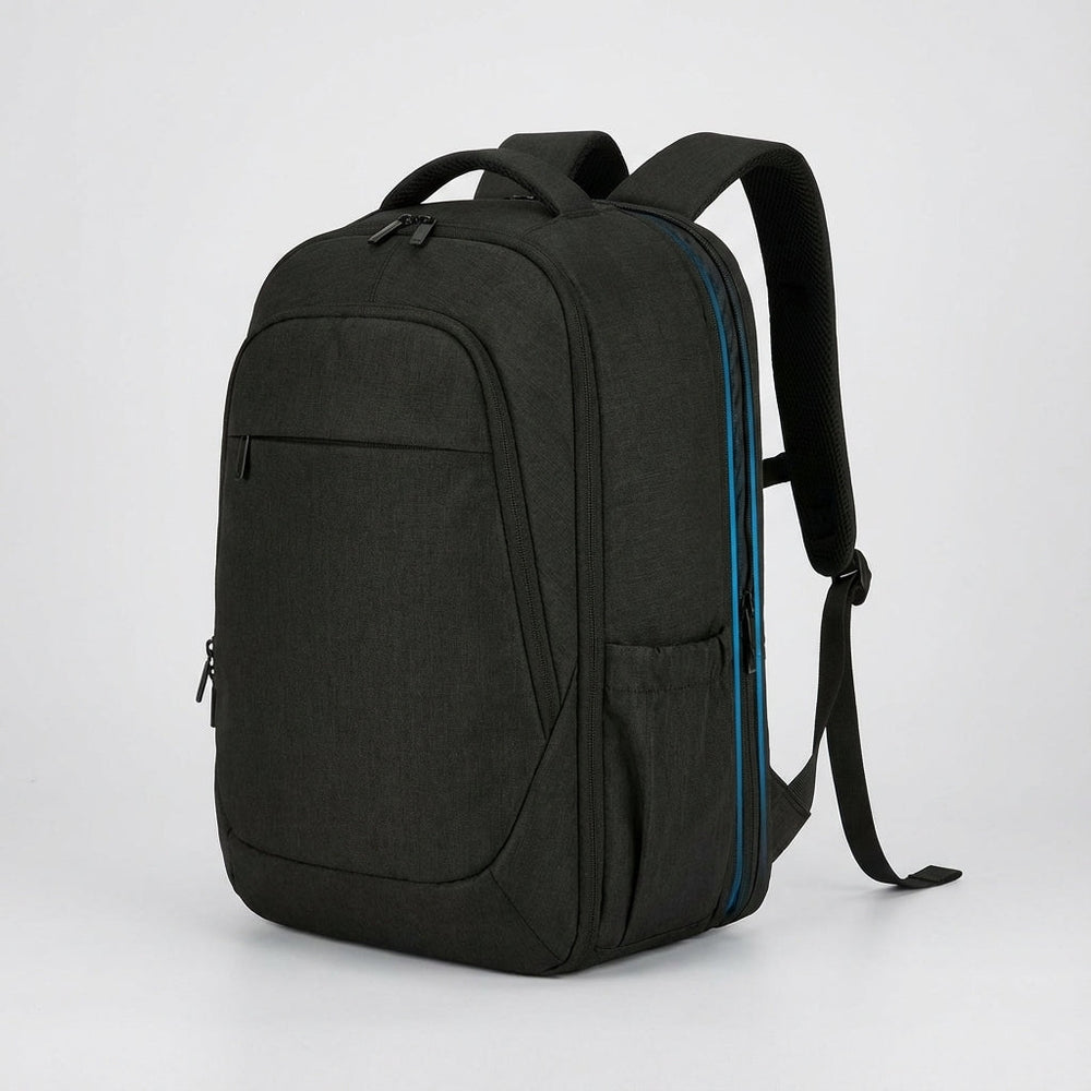 Waterafstotende ChargeTrail anti-diefstal laptoprugzak, uitbreidbaar voor school, pendelen of reizen.