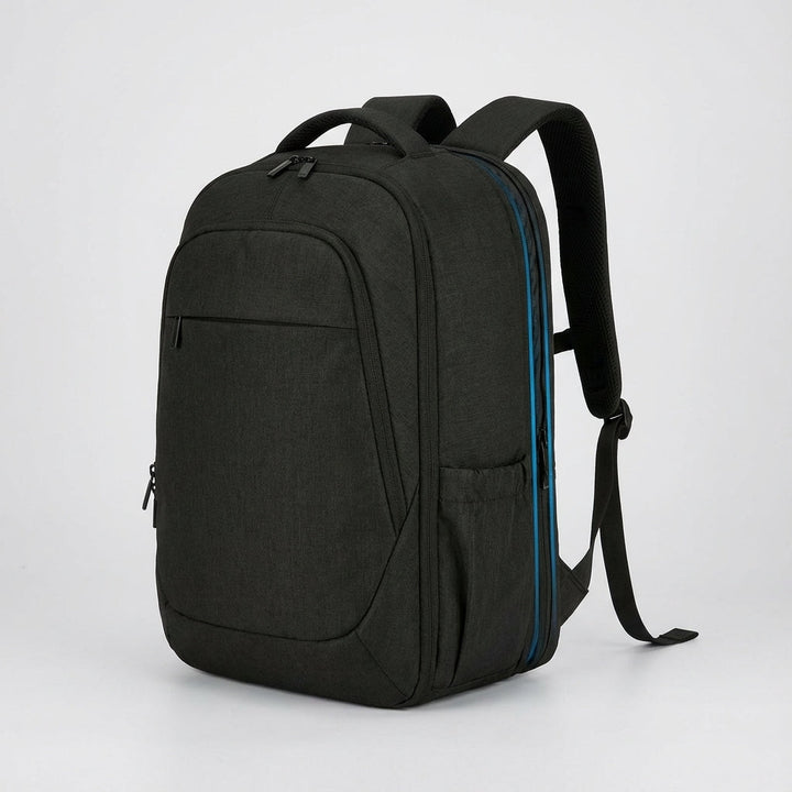 Waterafstotende ChargeTrail anti-diefstal laptoprugzak, uitbreidbaar voor school, pendelen of reizen.