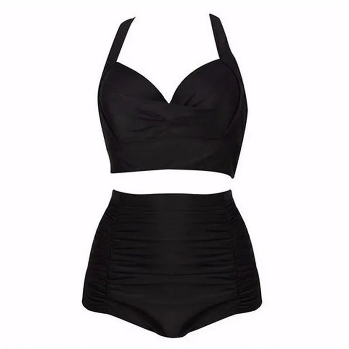 Zwarte dames bikiniset Alina met haltertop en hoge taille broekje, perfect voor strand en zwembad.