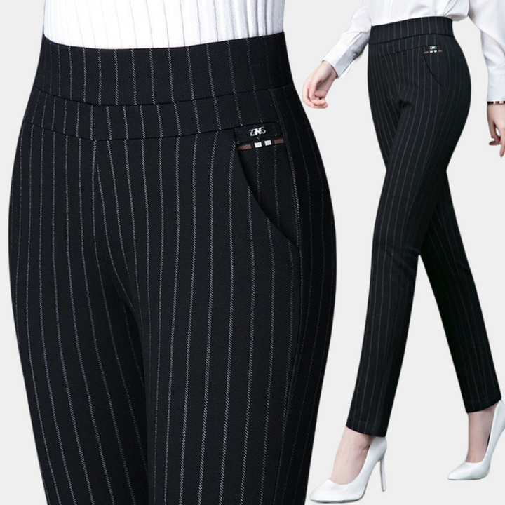 Dames comfortbroek met hoge taille, zwarte stretch stof. Perfect voor zakelijk en casual gebruik.