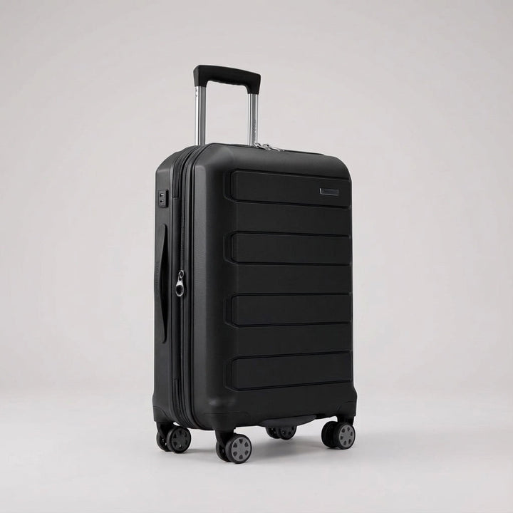 Reis comfortabel met deze duurzame hardshell reiskoffer, voorzien van spinner wielen en USB-poort.