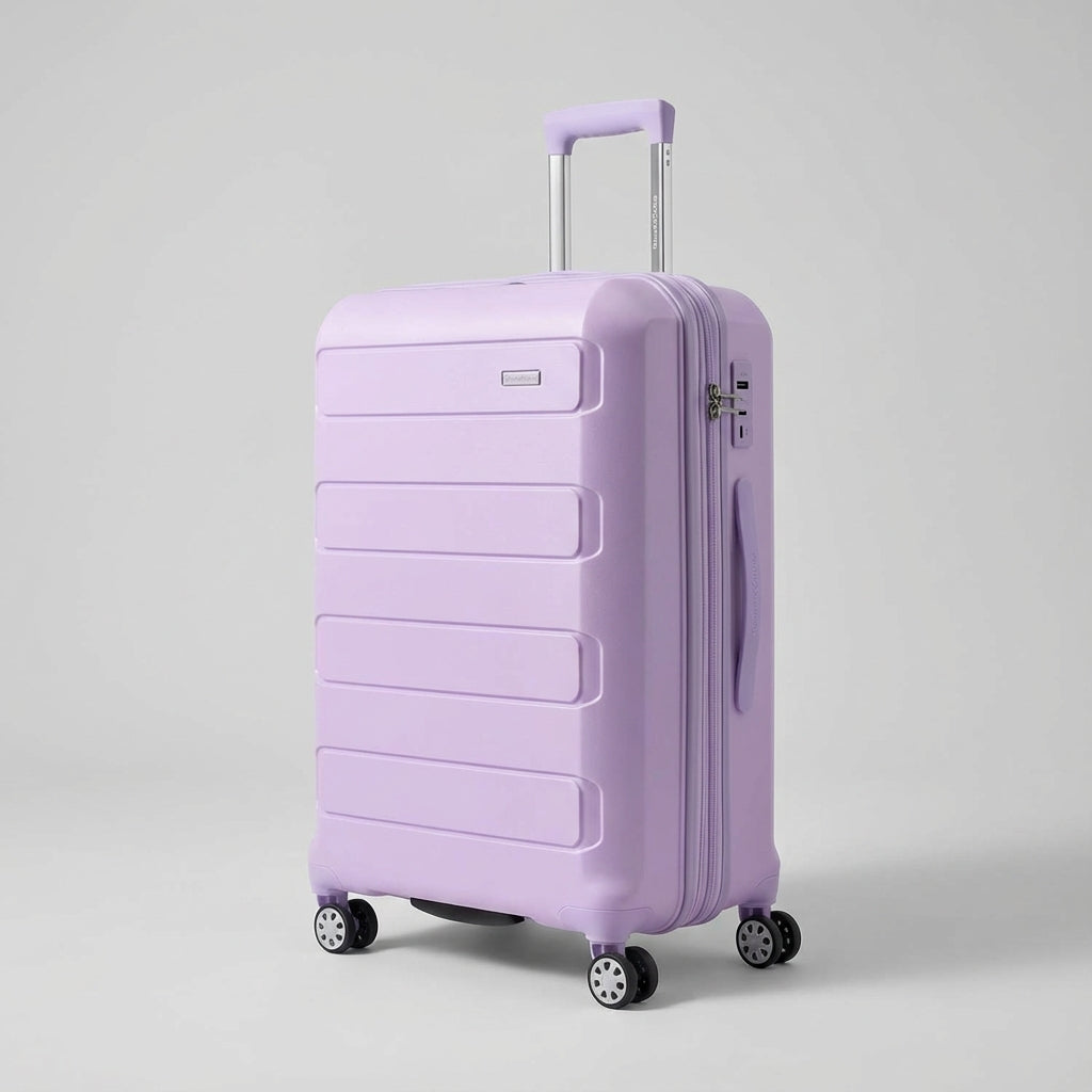 Zwarte hardshell handbagage koffer, uitbreidbaar en lichtgewicht, perfect voor korte trips.