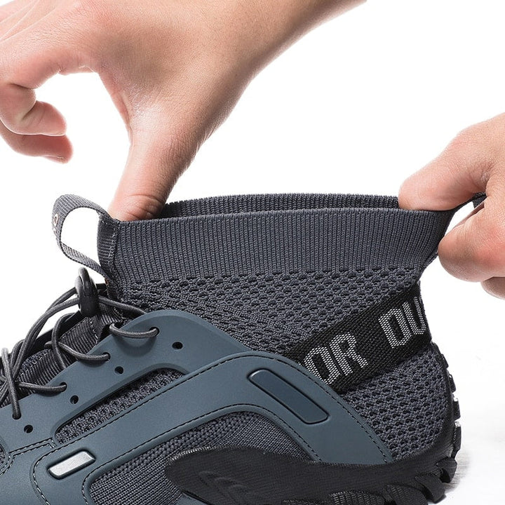 De hiel van comfortabele heren barefootschoenen, met focus op ergonomie en ondersteuning voor voetgezondheid.