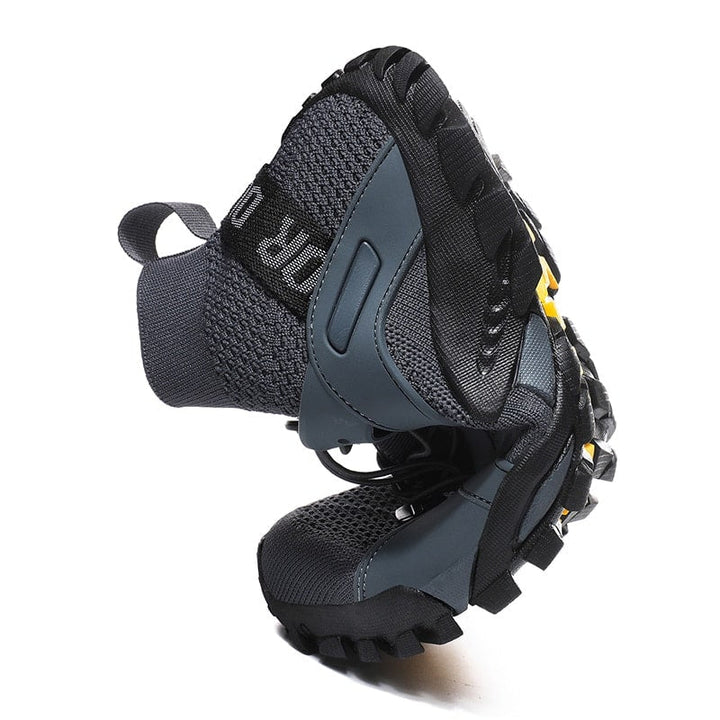 Veelzijdige heren barefootschoenen met antislipzool, geschikt voor diverse outdooractiviteiten en weersomstandigheden.