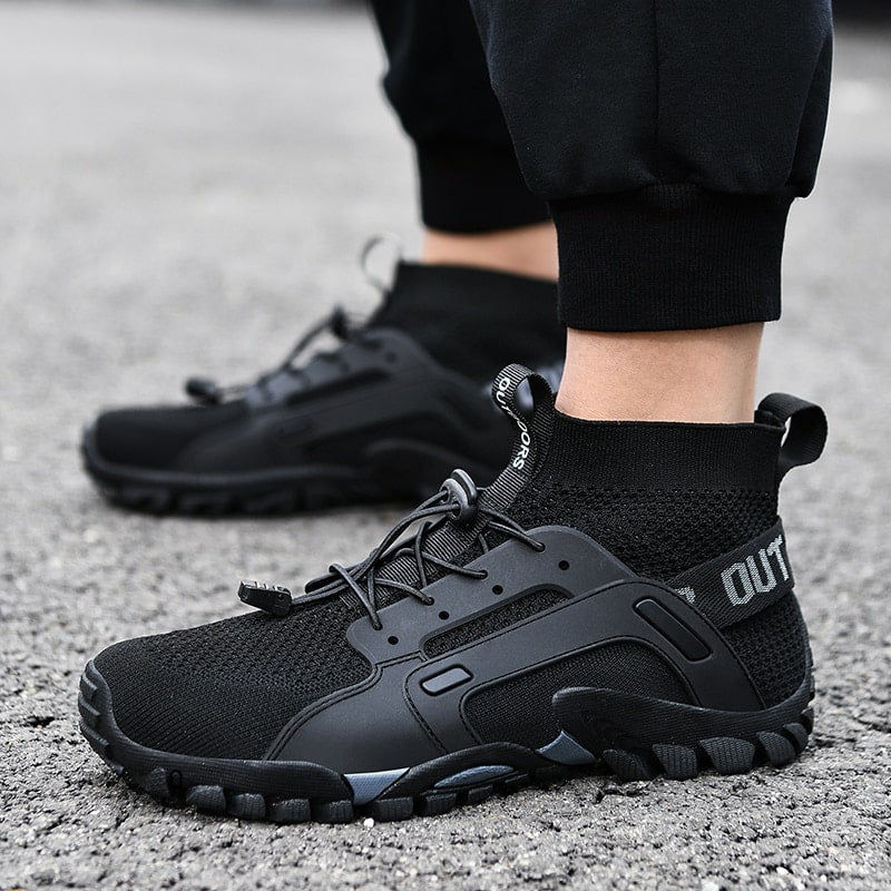 Bovenaanzicht ademende heren barefootschoenen, flexibel en lichtgewicht, voor een echt blotevoetengevoel outdoor.