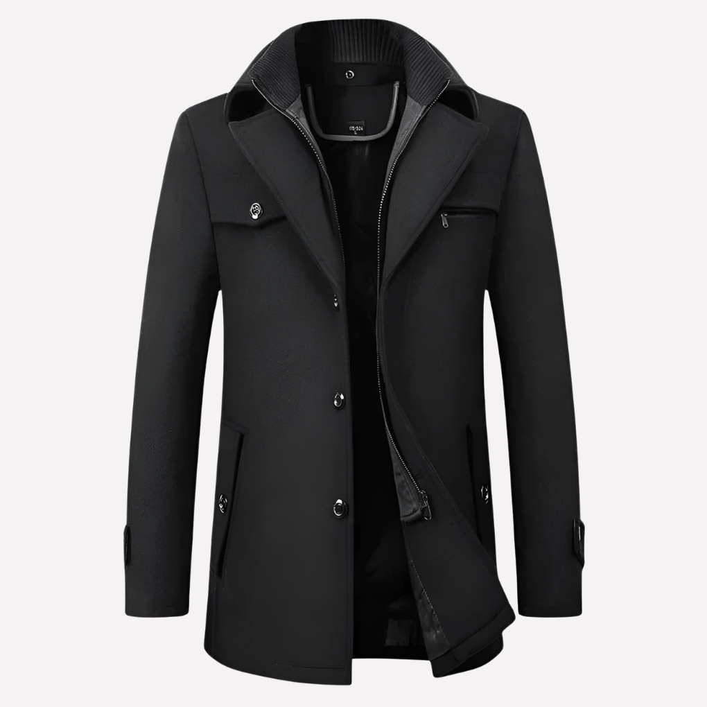 Zwarte herenjas met reverskraag en knopen, ideaal voor een tijdloze, elegante en veelzijdige stijl.