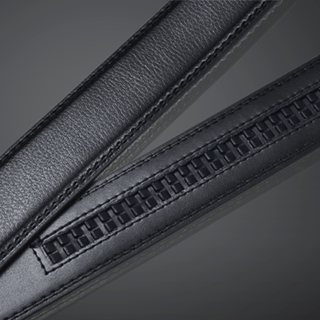 Elegante herenriem met automatische klikgesp voor een moeiteloze aanpassing en strakke look.