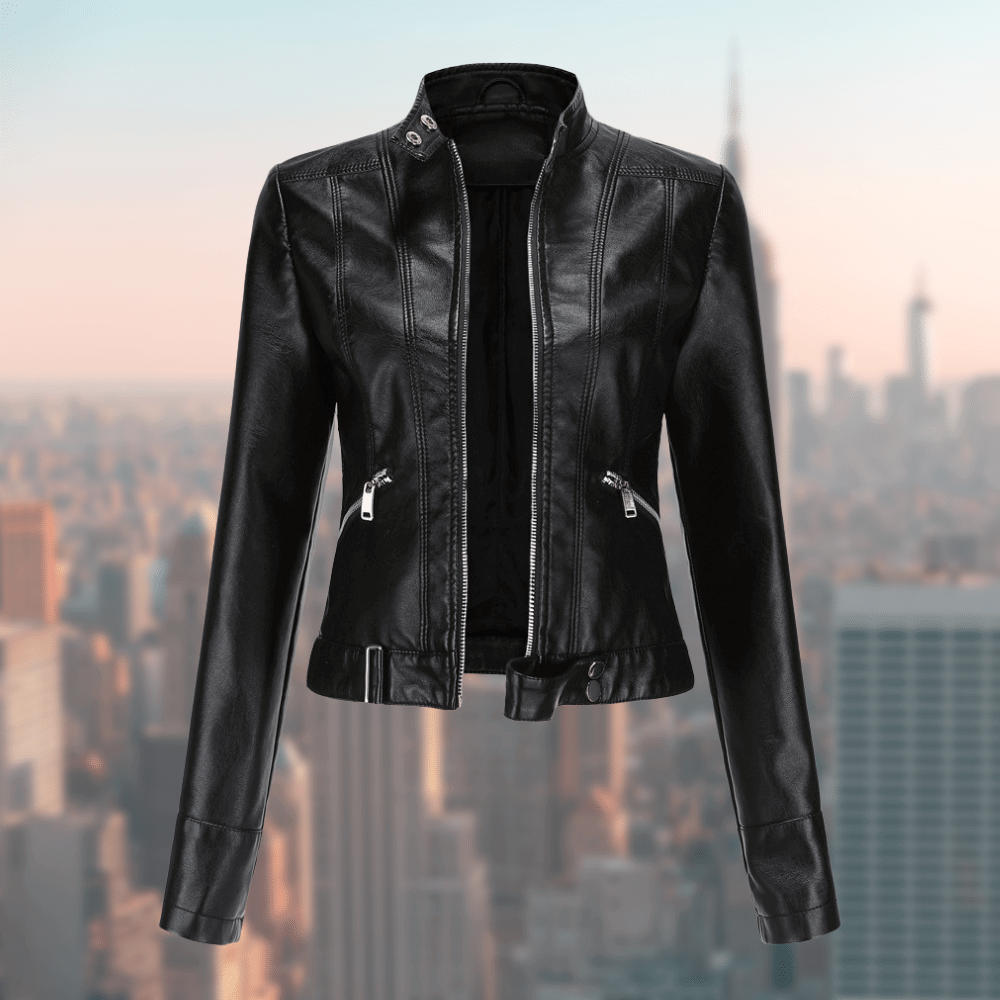 Zwarte leren damesjas, JaquelinesJacket, trendy en stijlvol. Perfect voor elke look en dameskleding.