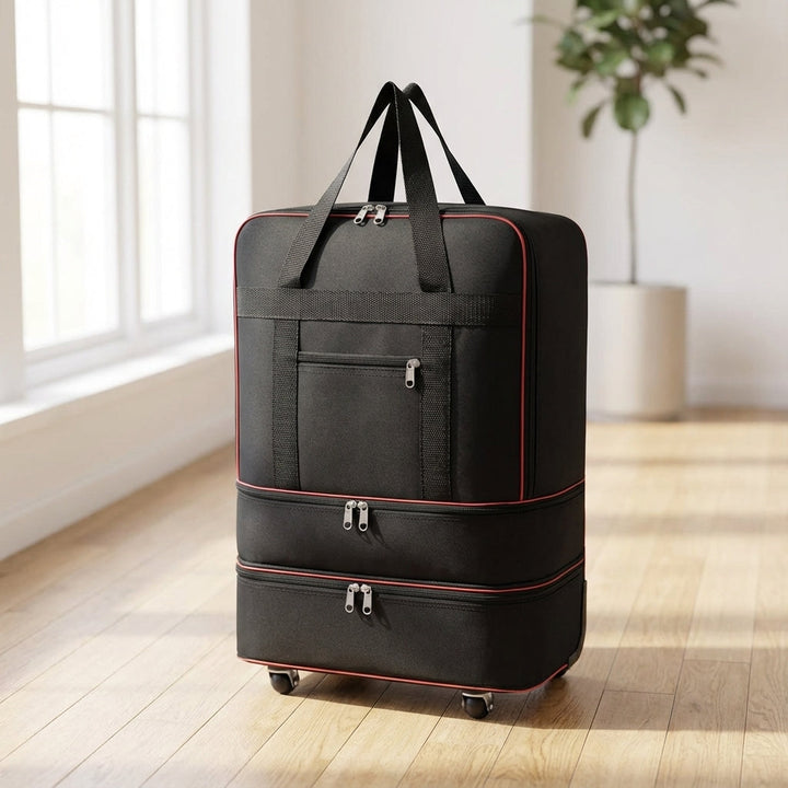 Zwarte opvouwbare duffel reistas met wielen, ideaal als compacte waterdichte handbagage voor flexibel reizen.