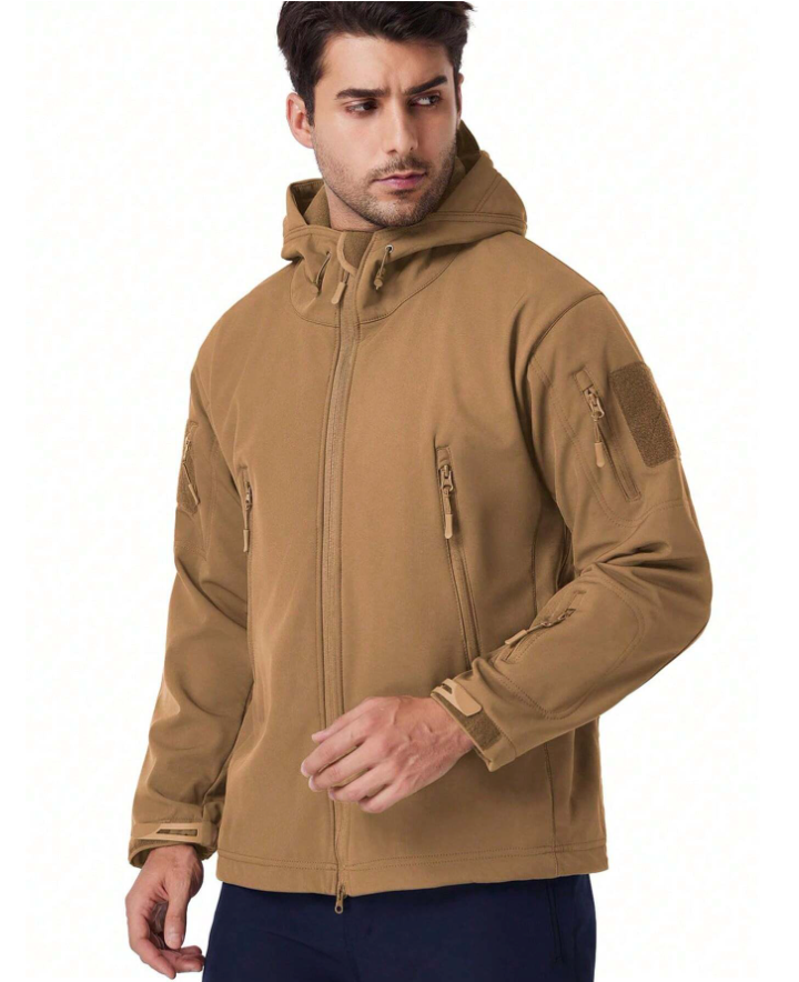 Robuuste mouwboorden en klittenbandsluiting van de outdoor jas voor heren.
